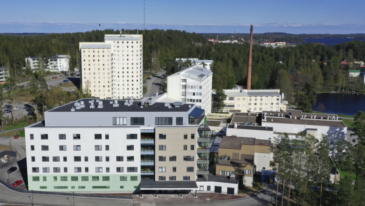 ilmakuva Savonlinnan sosiaali- ja terveyskeskuksen sekä sairaalan rakennuksista